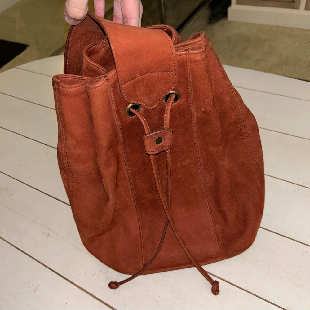 Cole Haan // Bucket bag - Picture 3 of 9